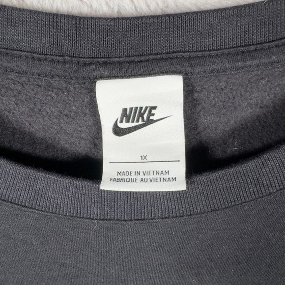 Nike Womens Plus Size 1X Black Graphic Logo Fleece Pullover Sweatshirt Relaxed - Picture 4 of 8
